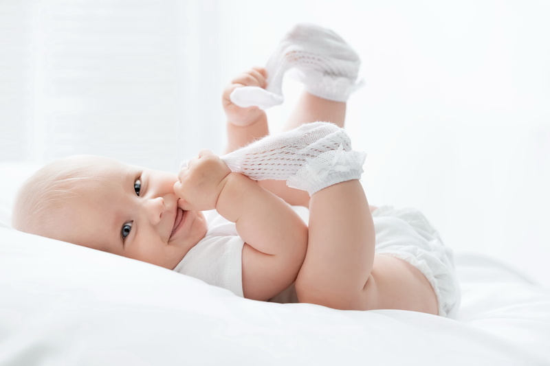 looking at camera, s, furniture, portrait, clothing, children, young, indoors, bedroom, baby, child, lifestyles, cute, relaxation, home interior, bed, 4K