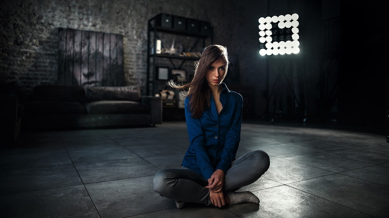 denim, 1080P, sitting, women, White socks, legs crossed, blue shirt, brunette, blue eyes, Andrey Metelkov, Viktoria Vishnevetskaya, Victoria Vishnevetskaya