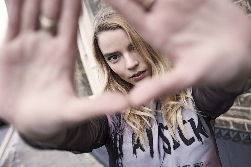 women, young woman, 1080P, actress, blonde, depth of field, long hair, Anya Taylor-Joy