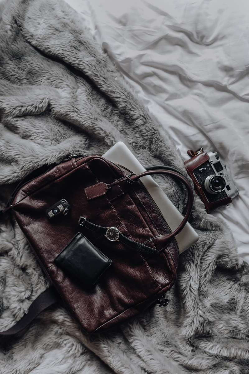 fur, accessories, linen, textile, furniture, technology, bag, casual, men, s, camera - photographic equipment, leather bag, bedroom, photography themes