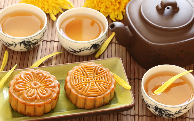 floral, food and drink, tea cup, biscuits, no people, refreshment, hot drink, tea - hot drink, still life, high angle view, mug, ready-to-eat, cake, indoors