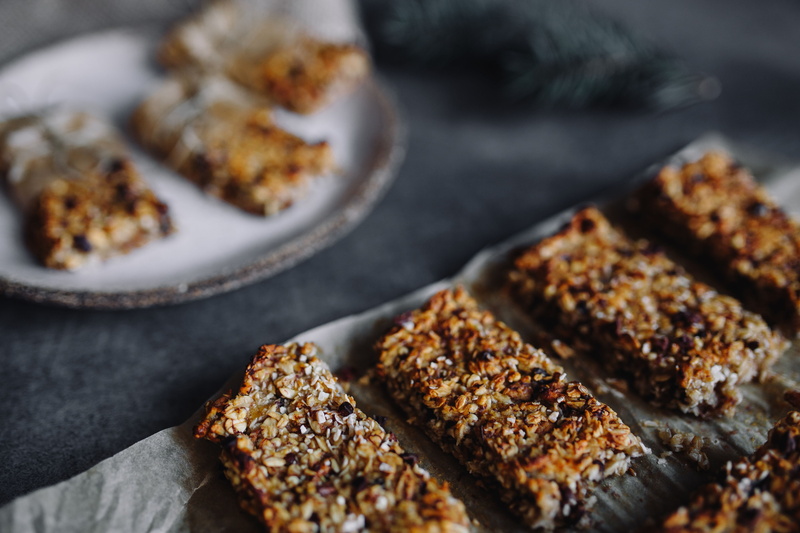 fruit, food And Drink, food, 5K, Walnuts, bar, ready-to-eat, cake, Granola, sweet, Hazelnuts, indulgence, baked, dessert, gourmet, dried fruit, dried food