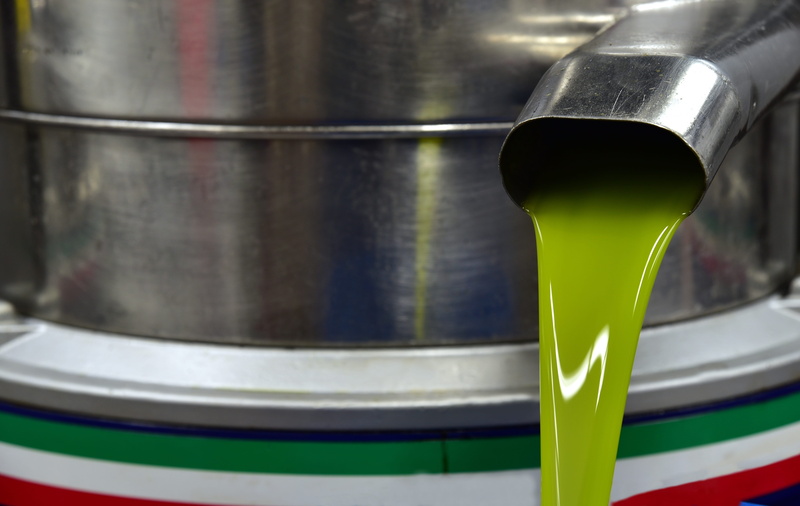 olive oil, harvest, manufacturing, italian olive oil, flowing water, healthy, fresh, water, silver colored, close-up, food, eat, metal, recovery, flowing
