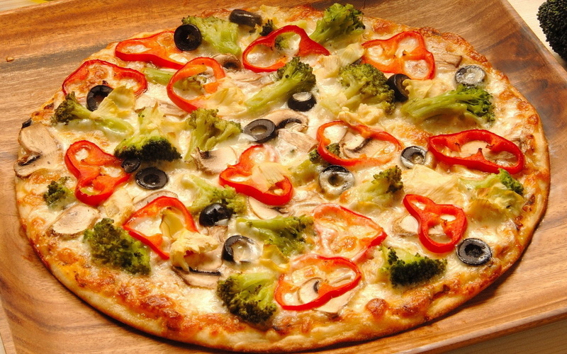 basil, food and drink, indoors, high angle view, cheese, italian Cuisine, fruit, olives, lunch, pizza, unhealthy eating, gourmet, food, 1080P, pepper
