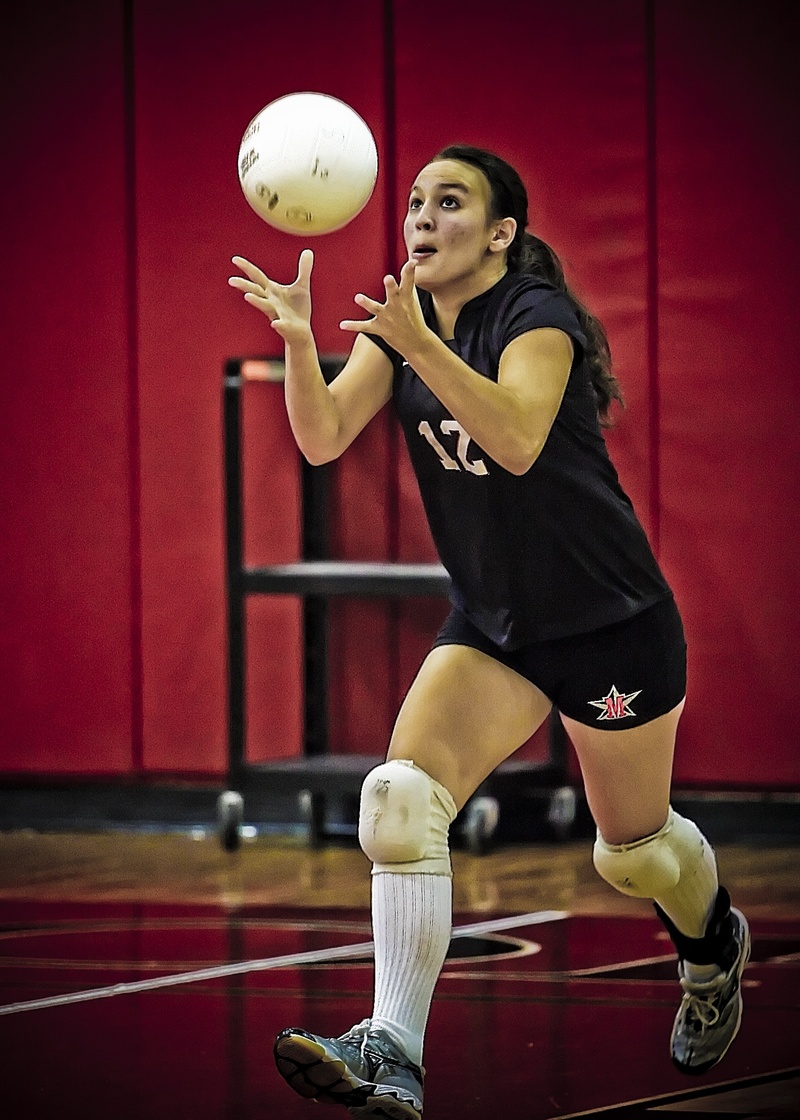 skill, caucasian Ethnicity, focus, full length, holding, competitive Sport, female, sports Uniform, girl, sport, adult, people, athlete, ball, indoors