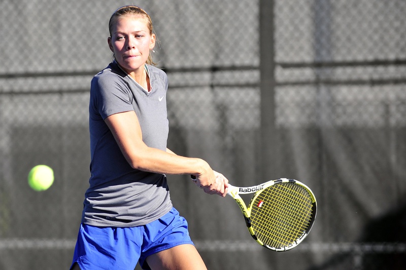 hitting, player, competitive Sport, fitness, caucasian Ethnicity, activity, lifestyles, ball, outdoors, lifestyle, young adult, serve, playing, return