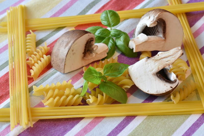 mushrooms, tray, oregano, pasta, spaghetti, food, cook, mediterranean, 5K, gourmet, wellbeing, ingredient, noodles, season, italian food, preparing something to eat