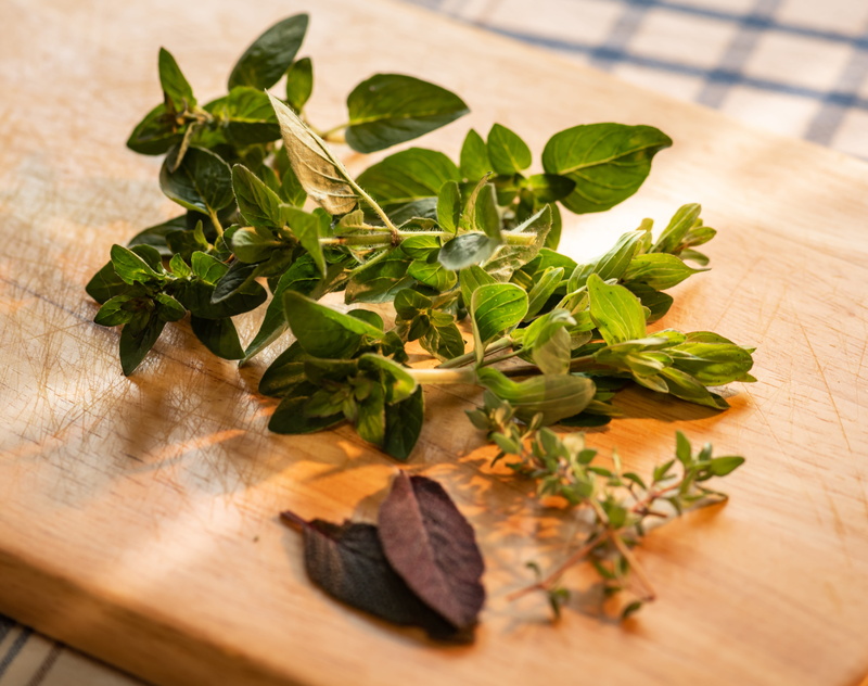 thyme, freshness, food and drink, close-up, table, sage, high angle view, mis-en-place, leaf, wellbeing, garden herbs, green color, still life, leaves