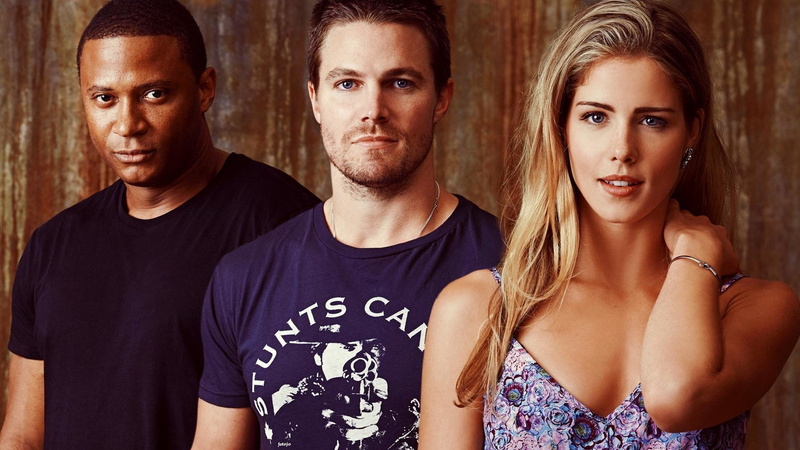 confidence, nightlife, emotion, young women, Stephen Amell, togetherness, Arrow, Felicity Smoak, beautiful people, 1080P, casual clothing, TV Show, beautiful woman