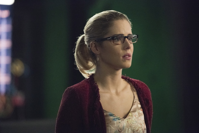 teenager, headshot, beautiful woman, young women, front view, adult, hd, women, looking, young adult, hairstyle, felicity smoak, emily bett rickards, tv shows