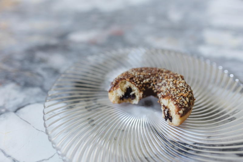 land, 5K, marble, day, no people, cute, aggression, marine, tasty, mushroom, sweet food, colorful, close-up, outdoors, fungus, vegetable, baked, animal wildlife