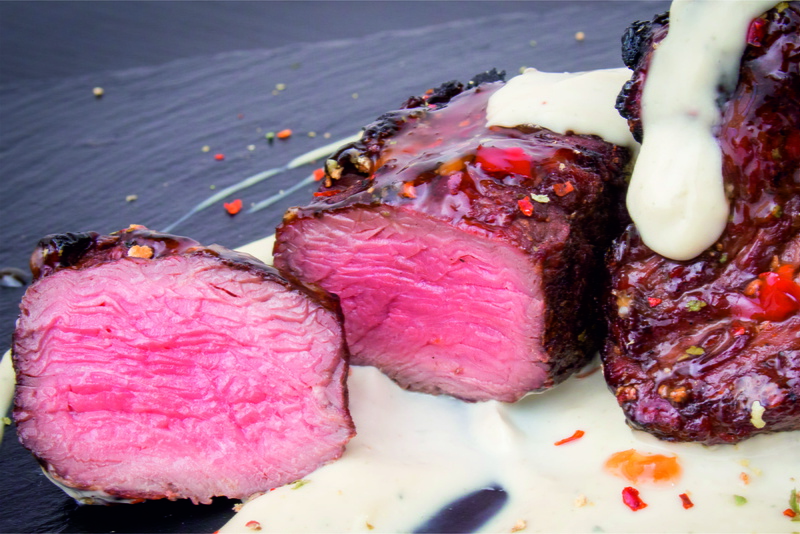 food and drink, meat, grill, close-up, slice, table, indoors, wellbeing, food, plate, no people, 2K, sauce, unhealthy eating, moss, high angle view, beef