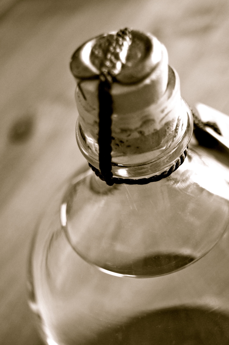 container, drink, clear, delicatessen, glass - material, liquid, 4K, transparent, bottle, indoors, cork - stopper, brandy, noble, table, white, still life