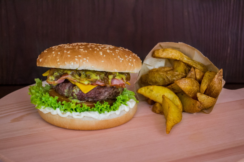 4K, snack, food and drink, ready-to-eat, vegetable, sesame, cuisine, lettuce, meat, bread, ground beef, sandwich, bun, take out food, food, lunch, rustic