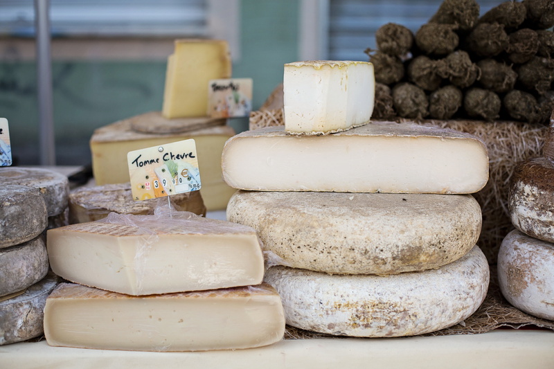 dairy, freshness, shallow, gourmet, dairy product, sale, focus on foreground, indoors, stacked, fresh, stack, assorted, retail, france, cheeses, large group of objects