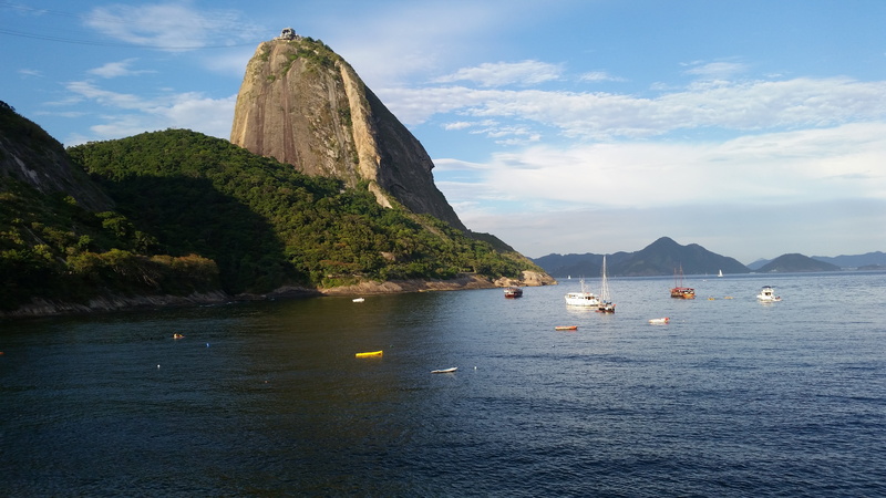 sugar loaf pão de açúcar, non-urban scene, mountain range, day, rio de janeiro, outdoors, urca, beauty in nature, red beach, tranquil scene, water, mar