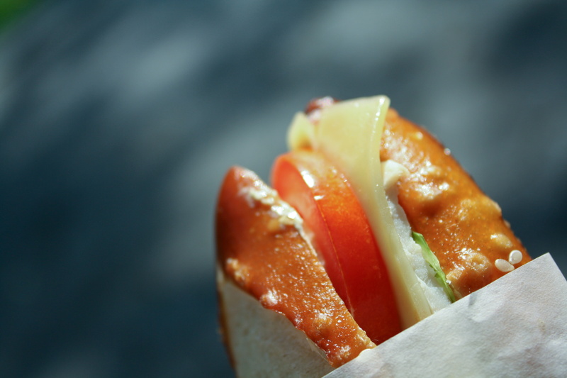 cheese, indoors, snack, vegetable, ready-to-eat, wellbeing, no people, fruit, fast food, hamburger, food, still life, focus on foreground, freshness, close-up