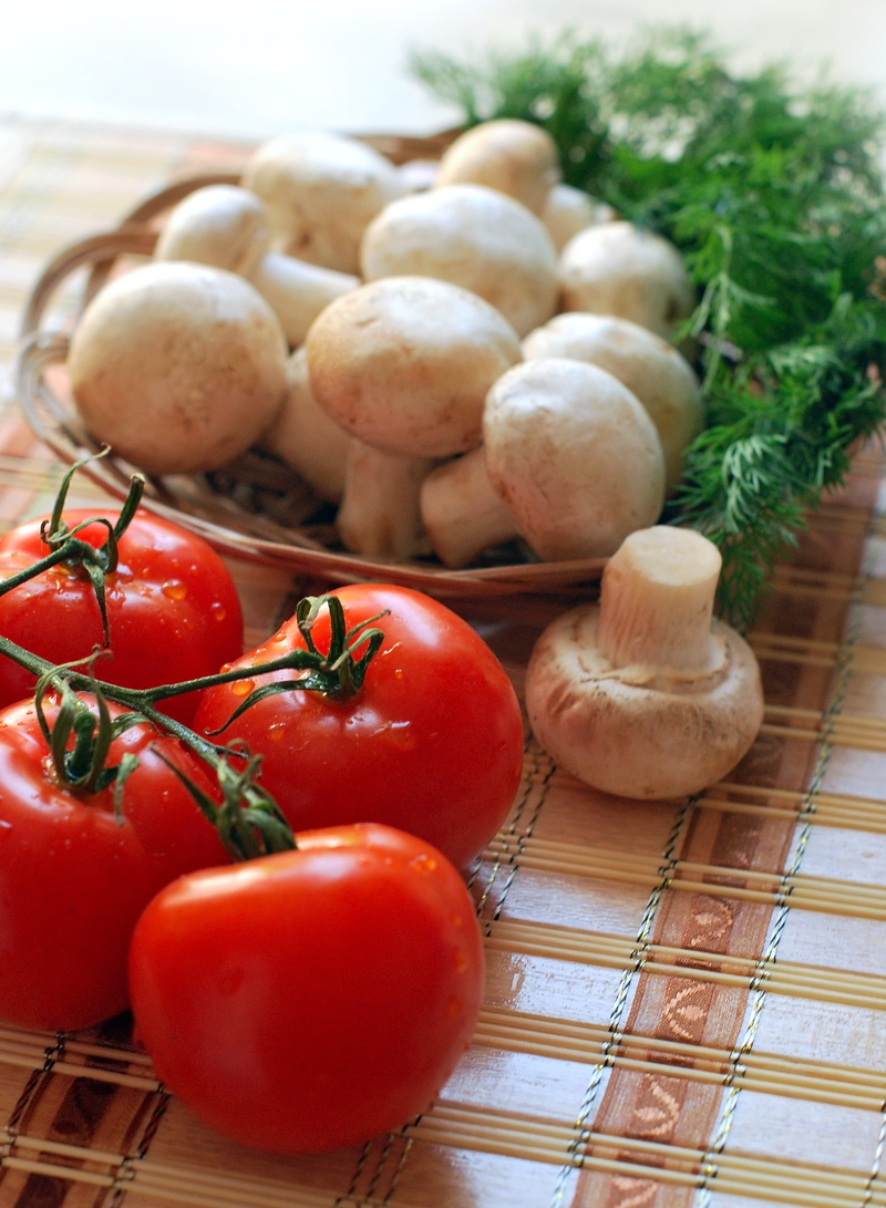 kitchen, lunch, four, raw food, fresh, plant, cherry, salad, summer, food, no people, focus on foreground, pizza, process, red, ingredient, taste, healthy eating