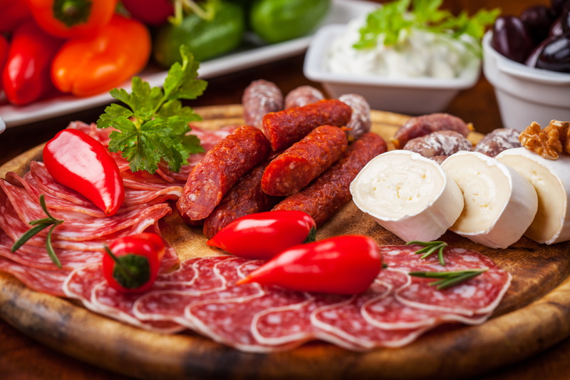 vegetables, food, ingredient, no people, 5K, still life, tomato, pepper, sausage, red, fruit, sliced, pizza, greens, indoors, plant, slice, food and drink