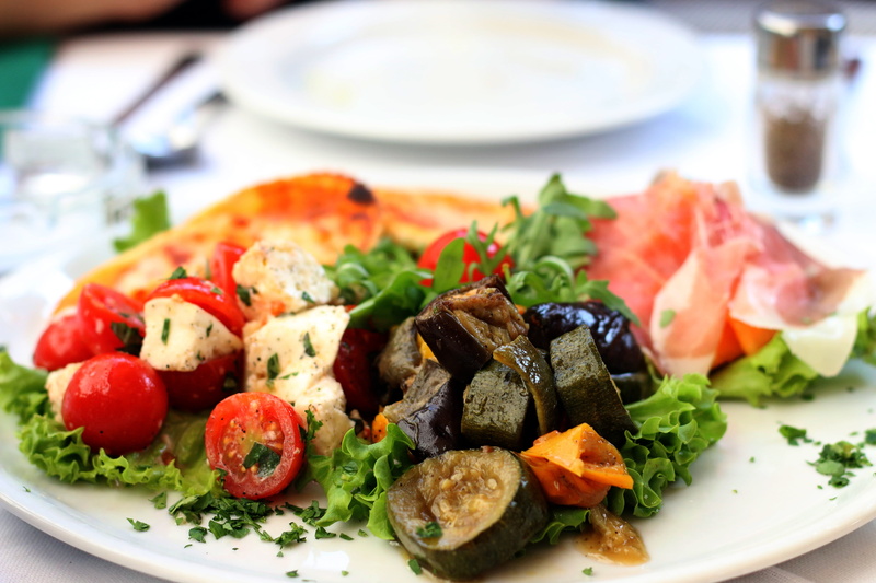 plate, food and drink, dinner, close-up, oil, mozarella, table, fruit, wellbeing, vegetables, eggplant, grilled, vegetable, parma ham, eat, no people, 5K