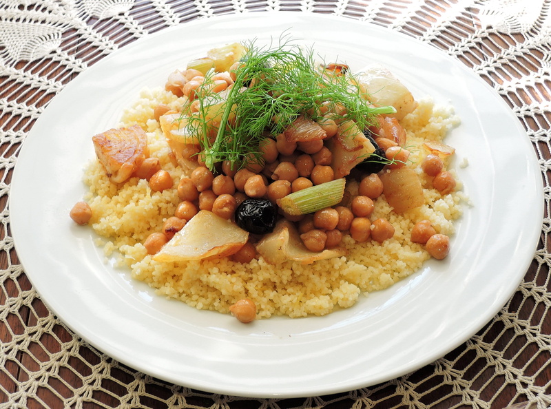 vegetable, temptation, plate, table, chick peas, ready-to-eat, serving size, freshness, indulgence, citrus juice, fruit, healthy eating, fennel, olives