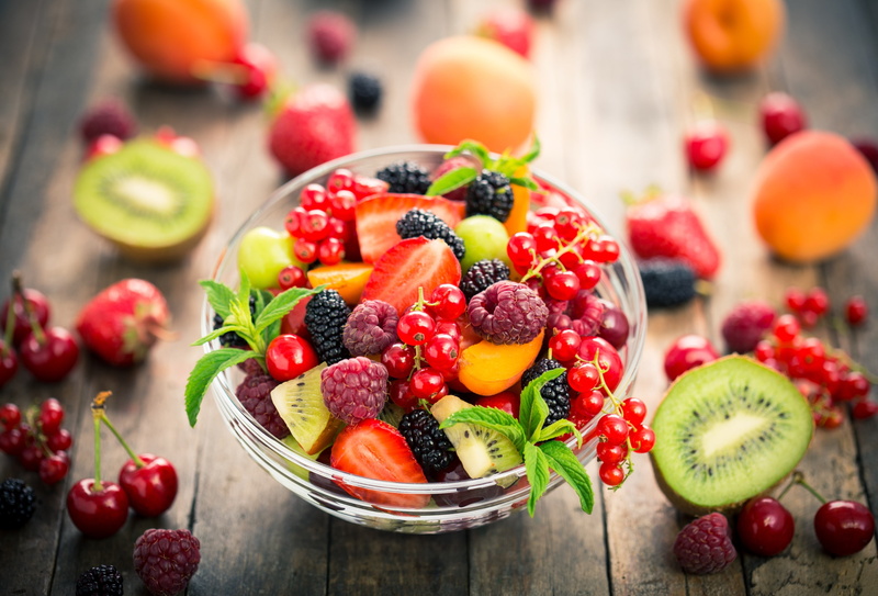 raspberry, 4K, blackberry - fruit, ripe, kiwi, fruit 4k images for desktop background, freshness, red currant, blueberry, no people, bowl, berry fruit