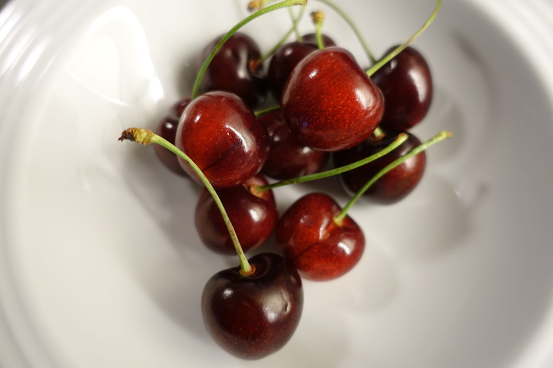 plant, plate, 5K, temptation, prunus, decorative, close-up, selective focus, drupe, still life, studio shot, food and drink, red, bowl, no people, sweet cherries