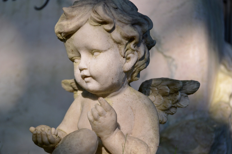 human representation, cemetery, day, close-up, art and craft, cherub, representation, stone material, vewittert, grave, 5K, statue, architecture, sculpture