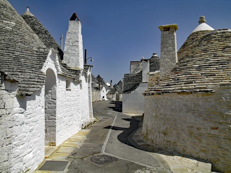 place of worship, alberobello, stone, day, 2K, trulli, ancient, no people, nature, building, sky, the past, building exterior, clear sky, religion, architecture