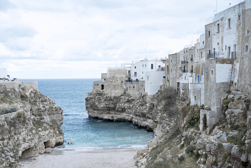 city, horizon, dramatic skies, white houses, italy, sea, water, www.maxlibertine.com, rock, puglia, bay, land, coast, architecture, cloud - sky, ocean