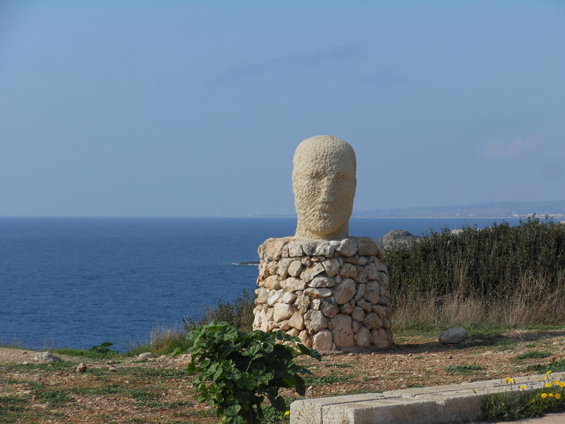 scenics - nature, no people, beauty in nature, gallipoli, salento, horizon, water, human representation, sculpture, puglia, representation, statue, tranquil scene