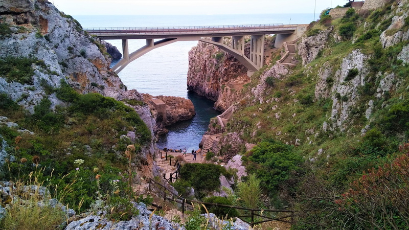 rock - Object, beauty in nature, outdoors, Sea, mountain, plant, river, scenics, no people, 4K, arch bridge, day, arch, architecture, transportation, ciolo