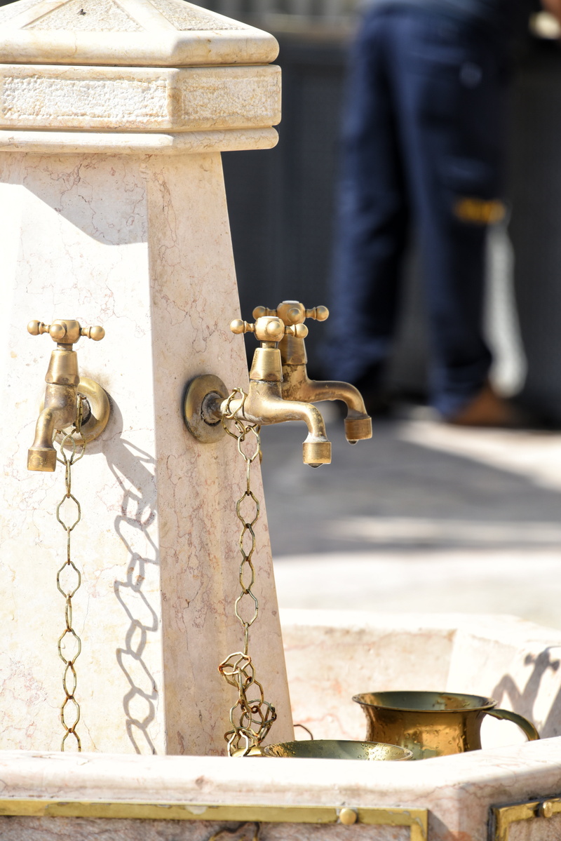 israel, the wailing wall, nature, gold colored, safety, water, metal, close-up, sacred, focus on foreground, faucet, architecture, built structure, jerusalem