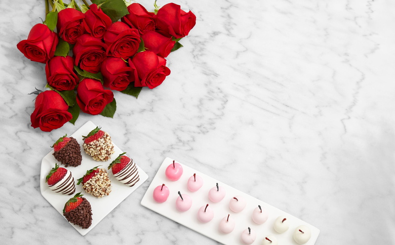 fragility, flowering plant, valentinesday, ChoppedNuts, SharisBerries, irresistible, flower, Fruits, ChocolateCoveredStrawberries, White, nuts, flower head