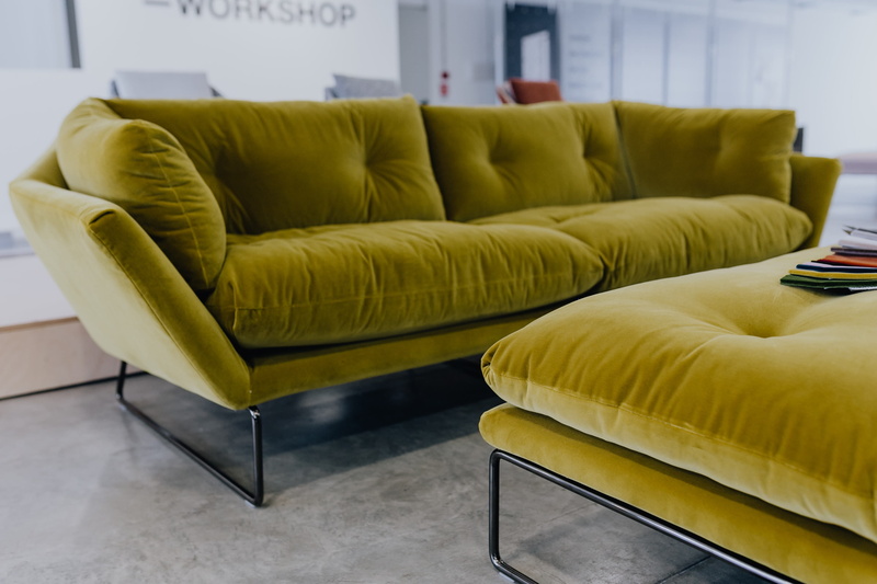 wealth, cozy, armchair, coffee table, premium, modern, furniture, armchairs, italian furniture, seat, stuffed, clean, Italy, comfortable, no people, absence