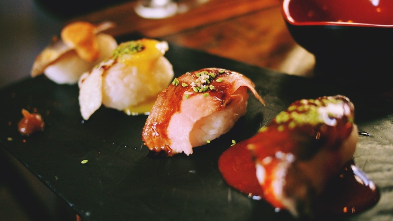 2K, still life, asian food, wellbeing, trendy, freshness, selective focus, dinner, fusion, gourmet, serving, fish, eat, tasty, close-up, rice, plate, ready-to-eat