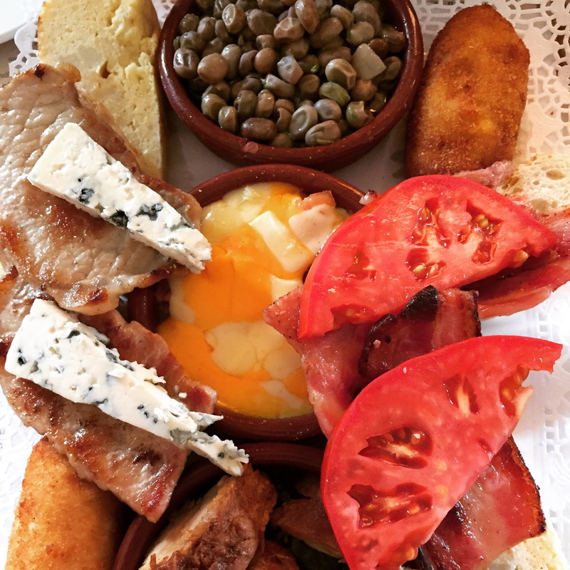 bread, cheese, dairy product, choice, no people, tapas, close-up, spain, spanish food, vegetable, vegetables, meat, freshness, slice, fruit, frittata, snack