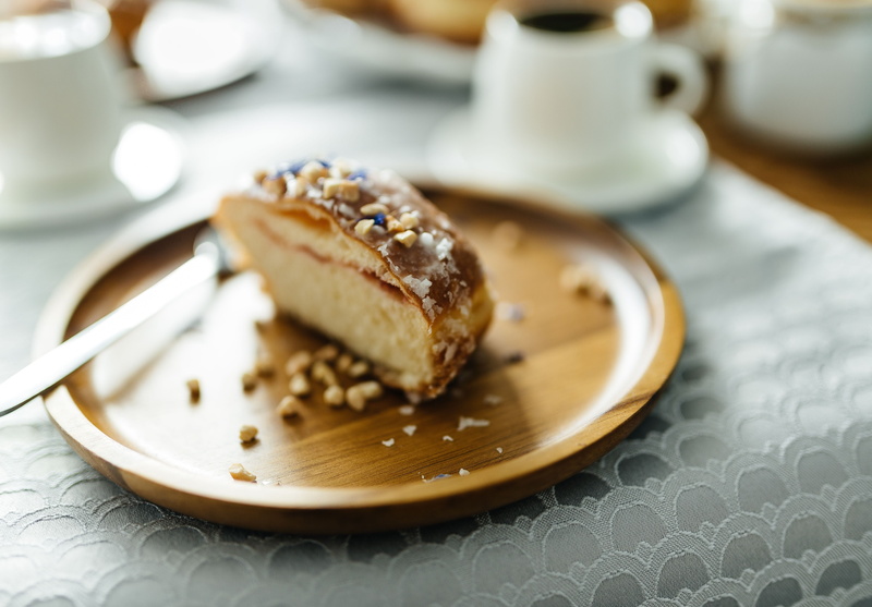 pastry, plate, table, freshness, cake, sugar, breakfast, gourmet, tasty, indoors, temptation, dessert, ready-to-eat, sweet Food, wellbeing, homemade, meal