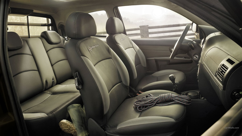 steering wheel, Fiat Strada, land vehicle, car interior, travel, FIAT, mode of transportation, road trip, glass - material, no people, dashboard, indoors