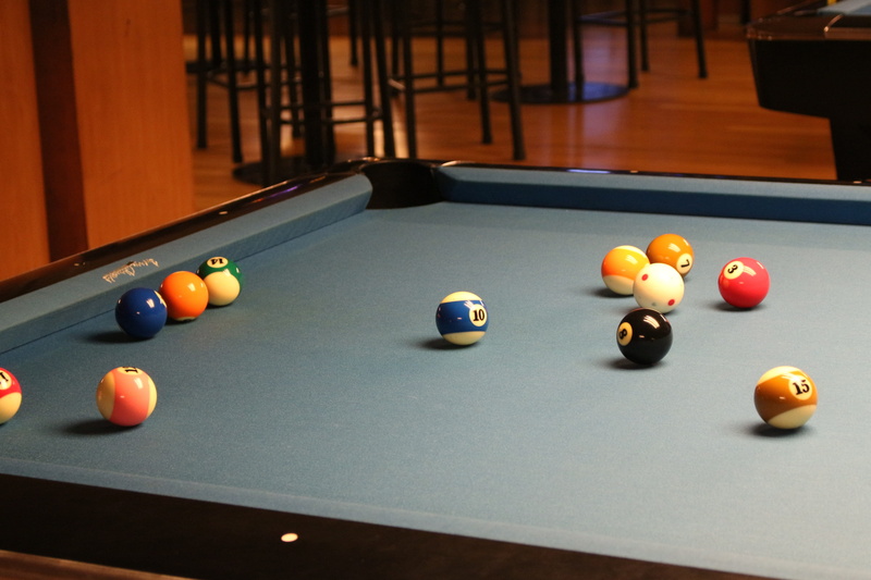 pool hall, leisure activity, pool cue, pocket, table, 8, snooker, no people, pool table, indoors, ball, cue, arts culture and entertainment, 5K, billiard