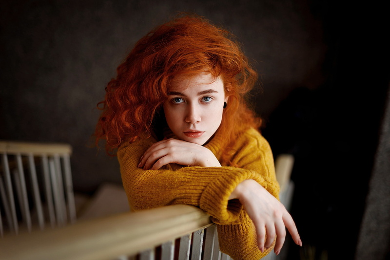 redhead, indoors, sweater, stairs, yellow sweater, women, model, depth of field, long hair, 2K, portrait, painted nails, Juliana Naidenova, looking at viewer