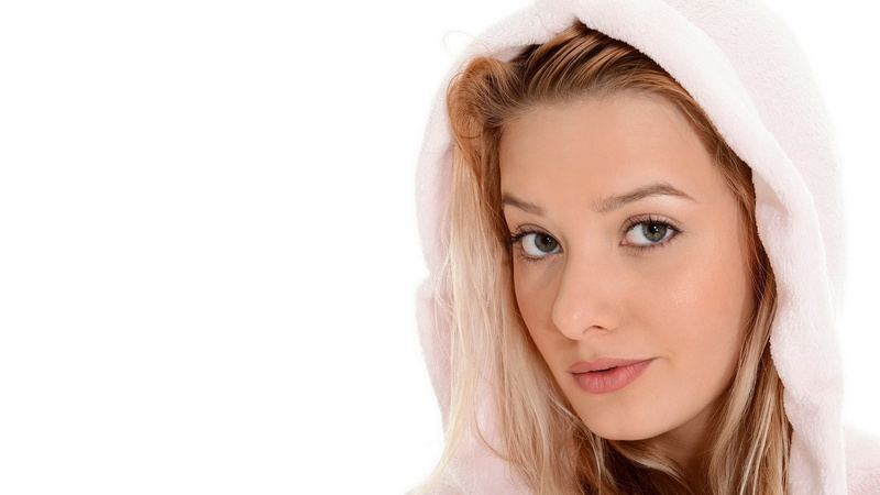 hairstyle, hoods, gray eyes, beautiful woman, beautiful people, portrait, Anna Tatu, women, one person, 1080P, human lips, human face, teenager, looking at camera