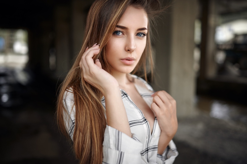 contemplation, young adult, Giusy Iacobello, beautiful woman, pale, touching hair, portrait, long hair, women, face, straight hair, one person, young women