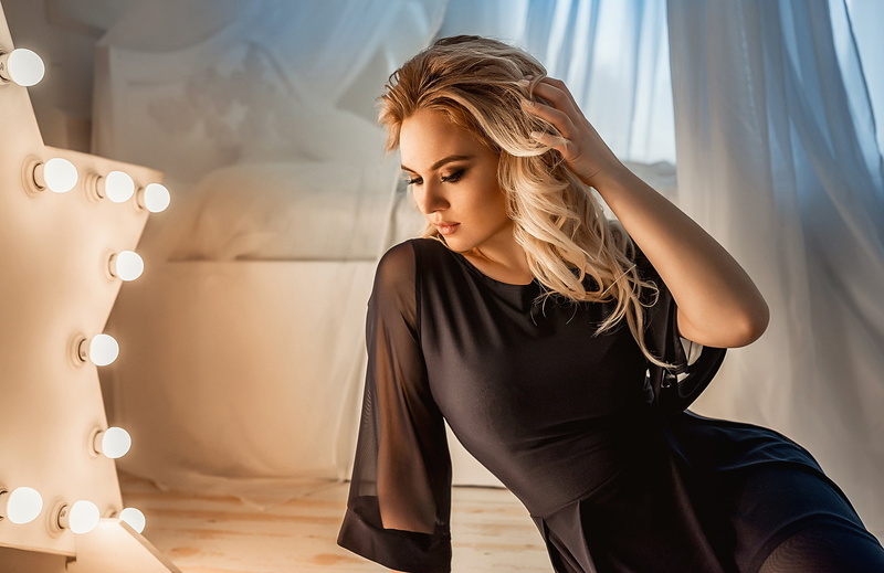 1080P, A Diakov George, pose, black dress, girl, light bulb