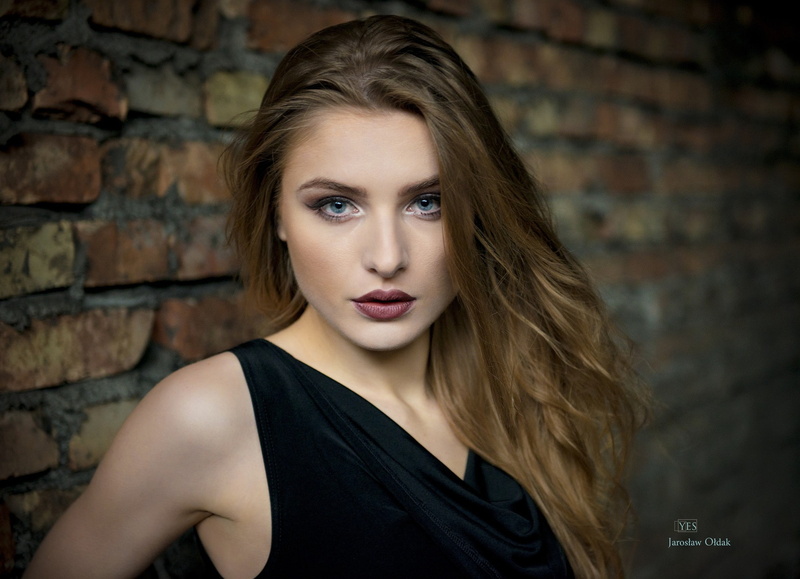 portrait, looking at viewer, blonde, Jaroslaw Oldak, face, blue eyes, women, model, 1080P