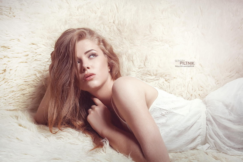 Alexandra Danilova, beautiful people, glamour, one person, model, hair, portrait, adult, looking at camera, young women, Sergey Piltnik, lying down, long hair