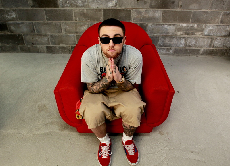 Mac Miller, men, wall - building feature, adult, lifestyles, hood - clothing, facial hair, red, full length, one person, staircase, beard, holding, 4K