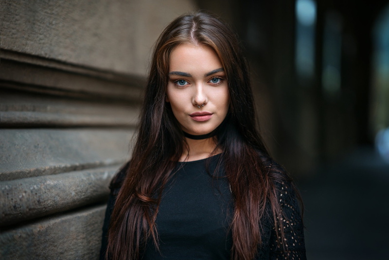 blue eyes, Milan R, choker, nose rings, face, 1080P, depth of field, women, Veronika Ožanová, portrait