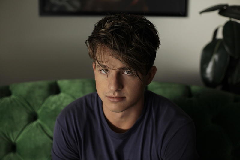 1080P, look, guy, Charlie Puth