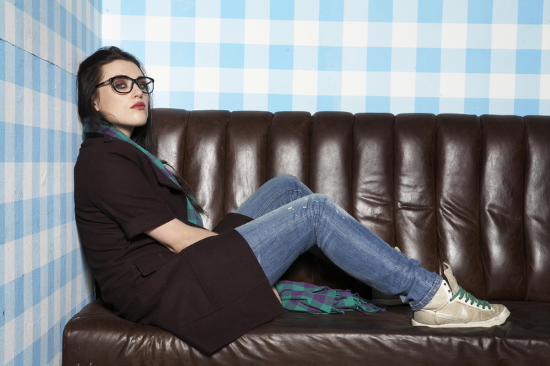 Canadian, Katie McGrath, Actresses, Glasses, 4K, Black Hair, Actress